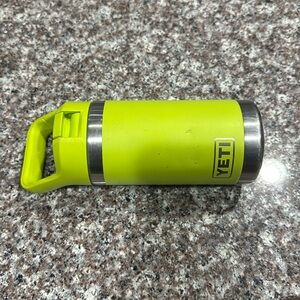 Yeti Kids Jr Water Bottle in Charteuse